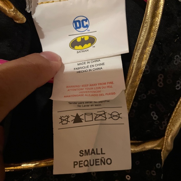 Batgirl costume - Picture 3 of 3